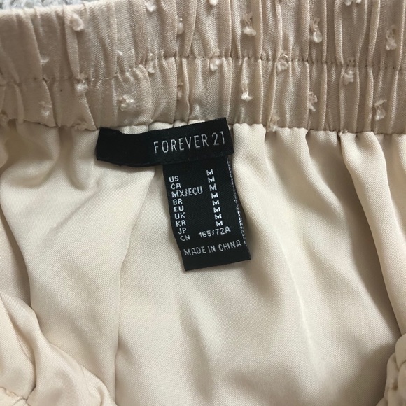 CREAM FLOWY MINI SKIRT - Picture 2 of 3